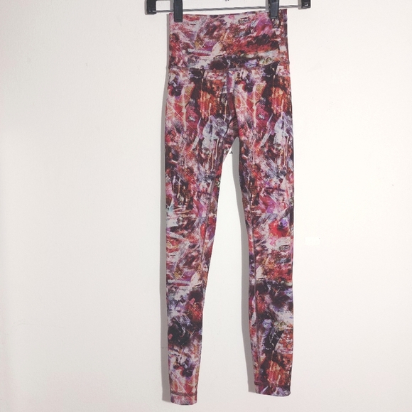 Lululemon Women's Wunder Train HighRise Tights 25" Urbantricity Multi Size 2 EUC - Picture 7 of 14